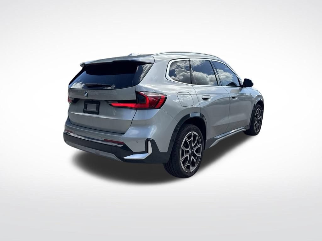 Used 2024 BMW X1 xDrive28i w/ Convenience Package AWD/4WD image 5