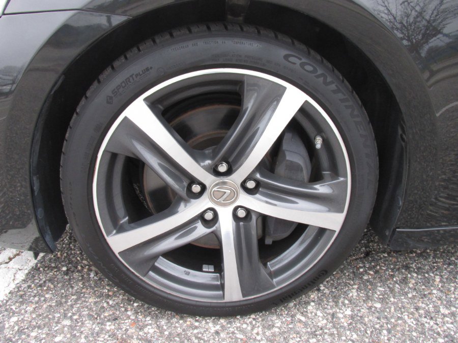 Used 2020 Lexus IS 300 AWD w/ Premium Package image 86