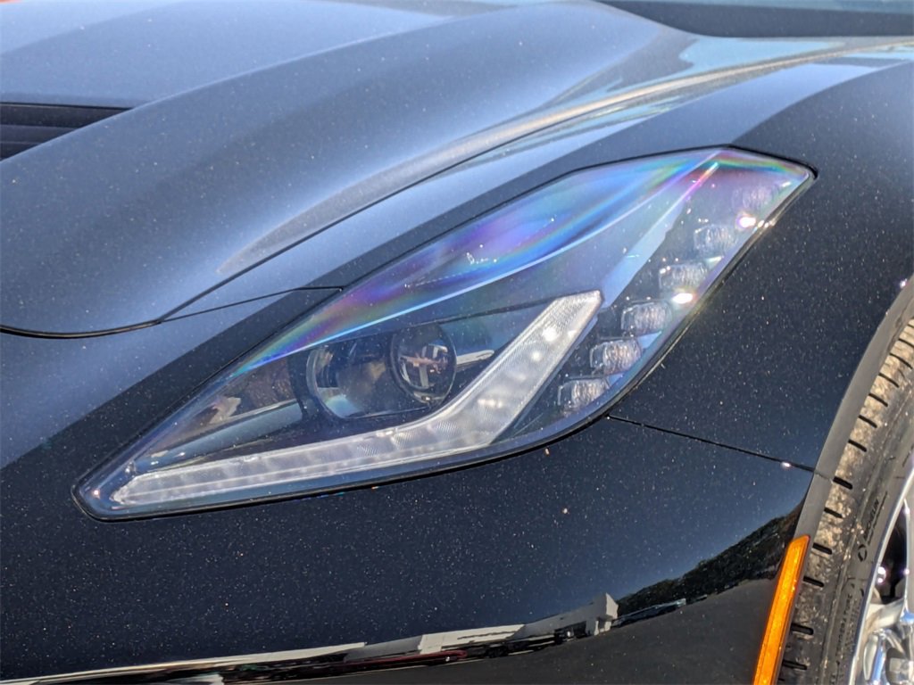 Used 2015 Chevrolet Corvette Stingray w/ Battery Protection Package image 7