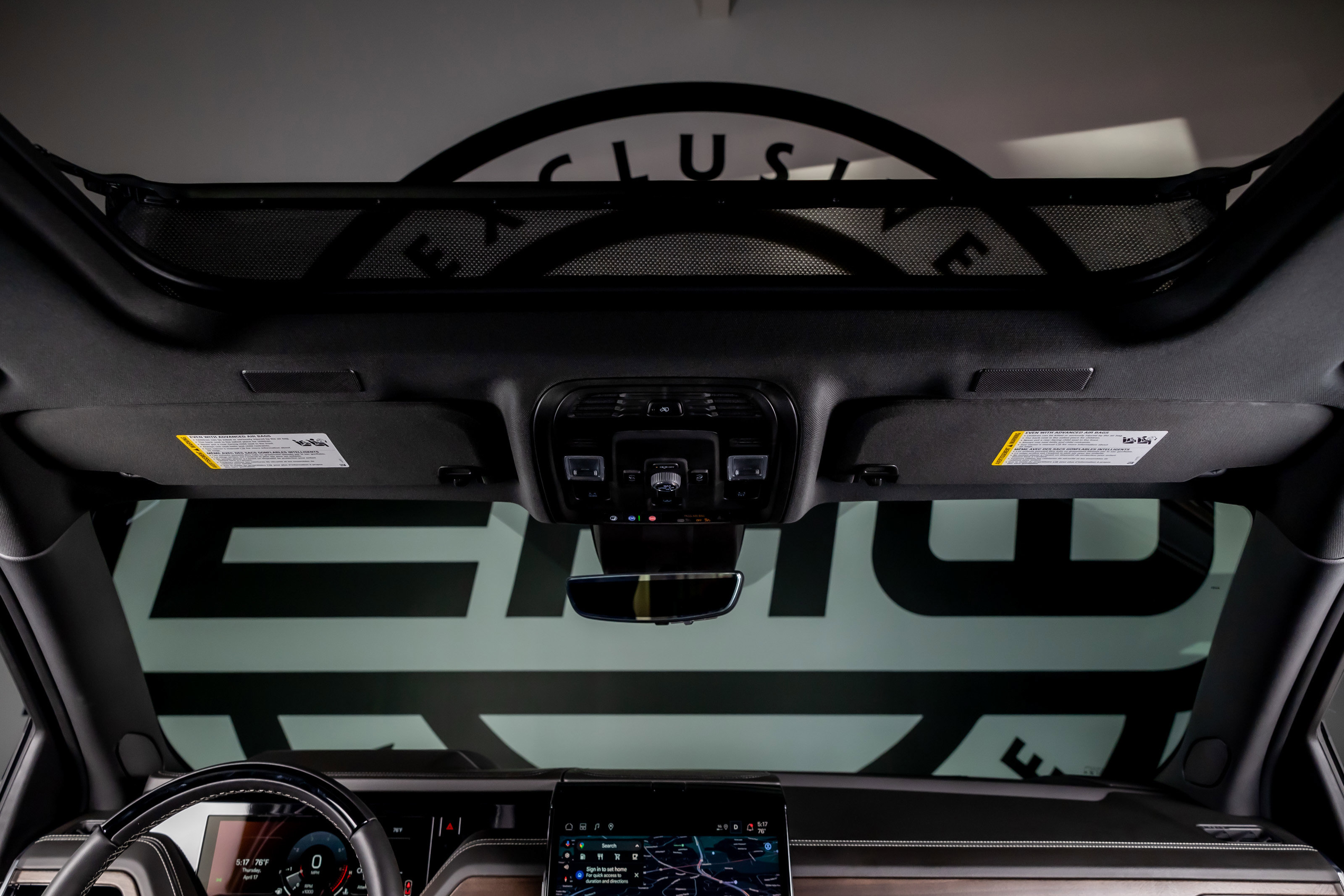 Used 2025 GMC Yukon Denali Ultimate image 9