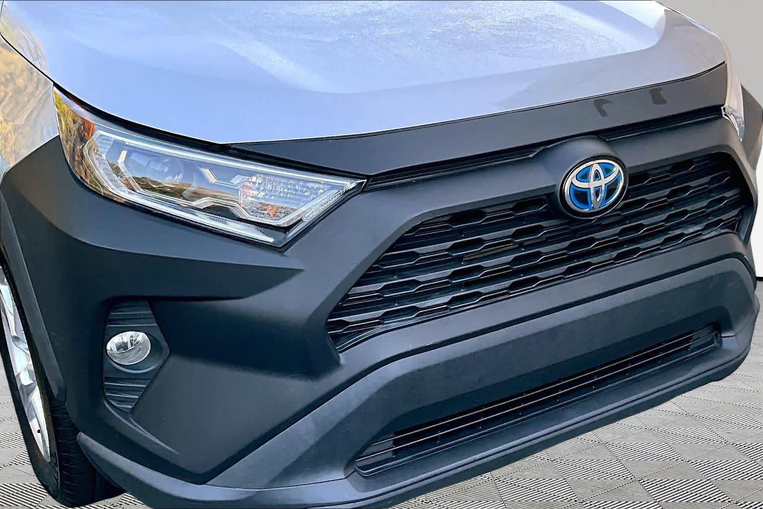 Used 2021 Toyota RAV4 XLE w/ Convenience Package AWD/4WD image 30