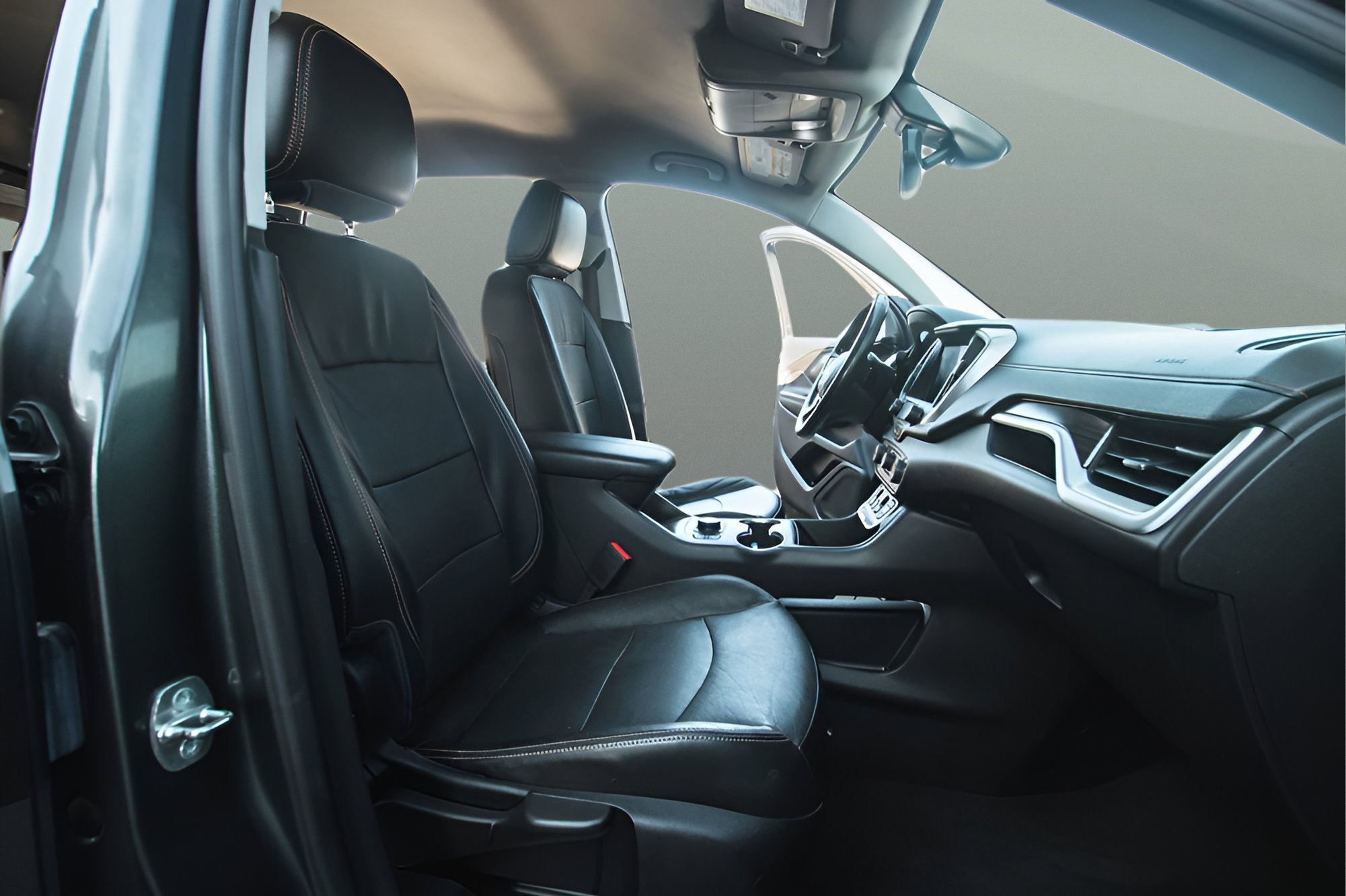 Used 2020 GMC Terrain SLT image 16