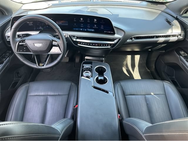 Certified 2024 Cadillac Lyriq Sport AWD/4WD image 28