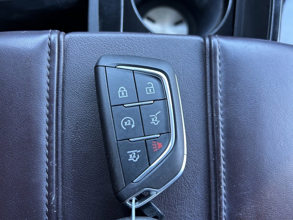 Used 2023 Cadillac Escalade ESV Sport Platinum image 38