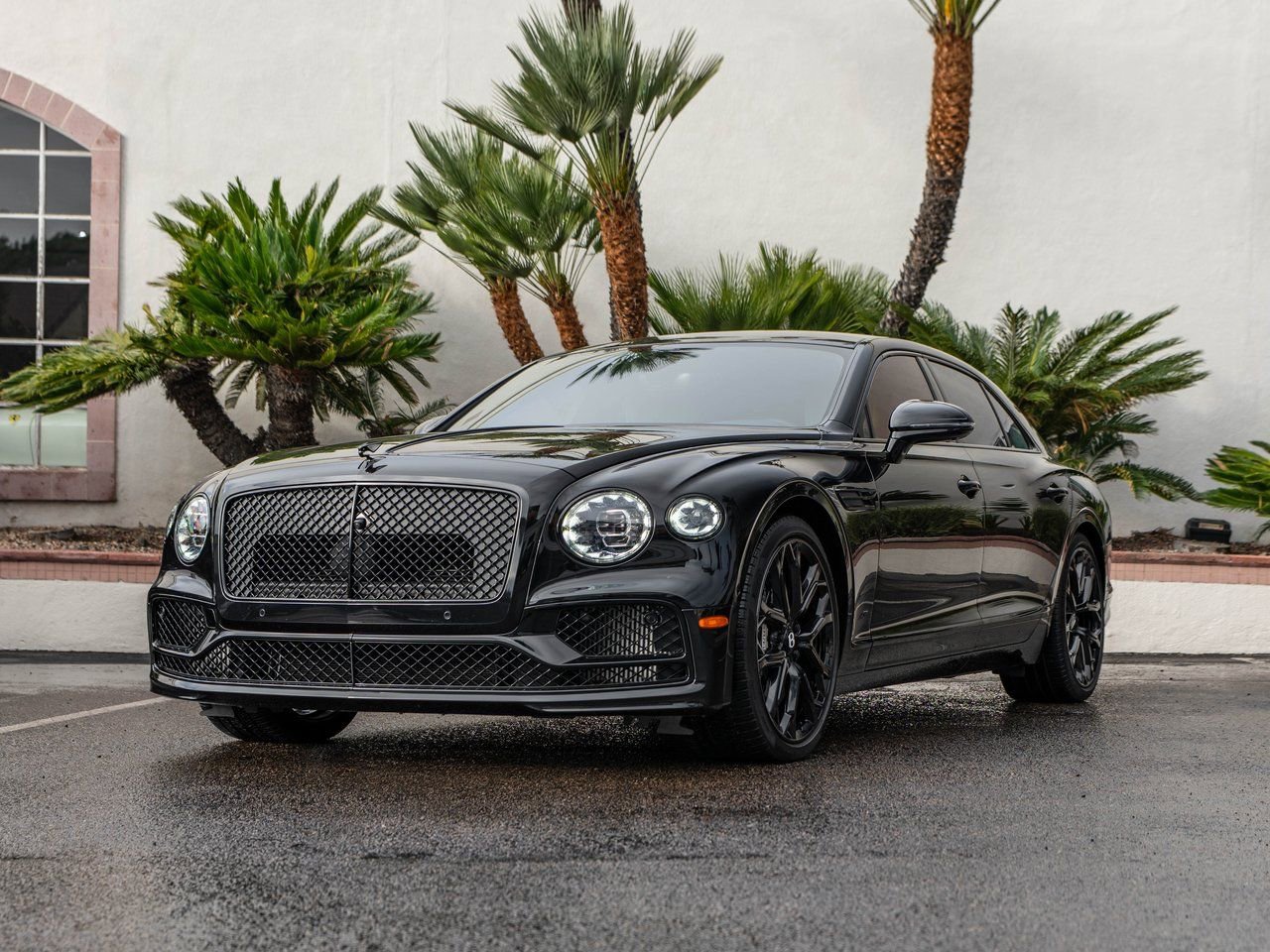 Used 2024 Bentley Flying Spur S V8 image 38