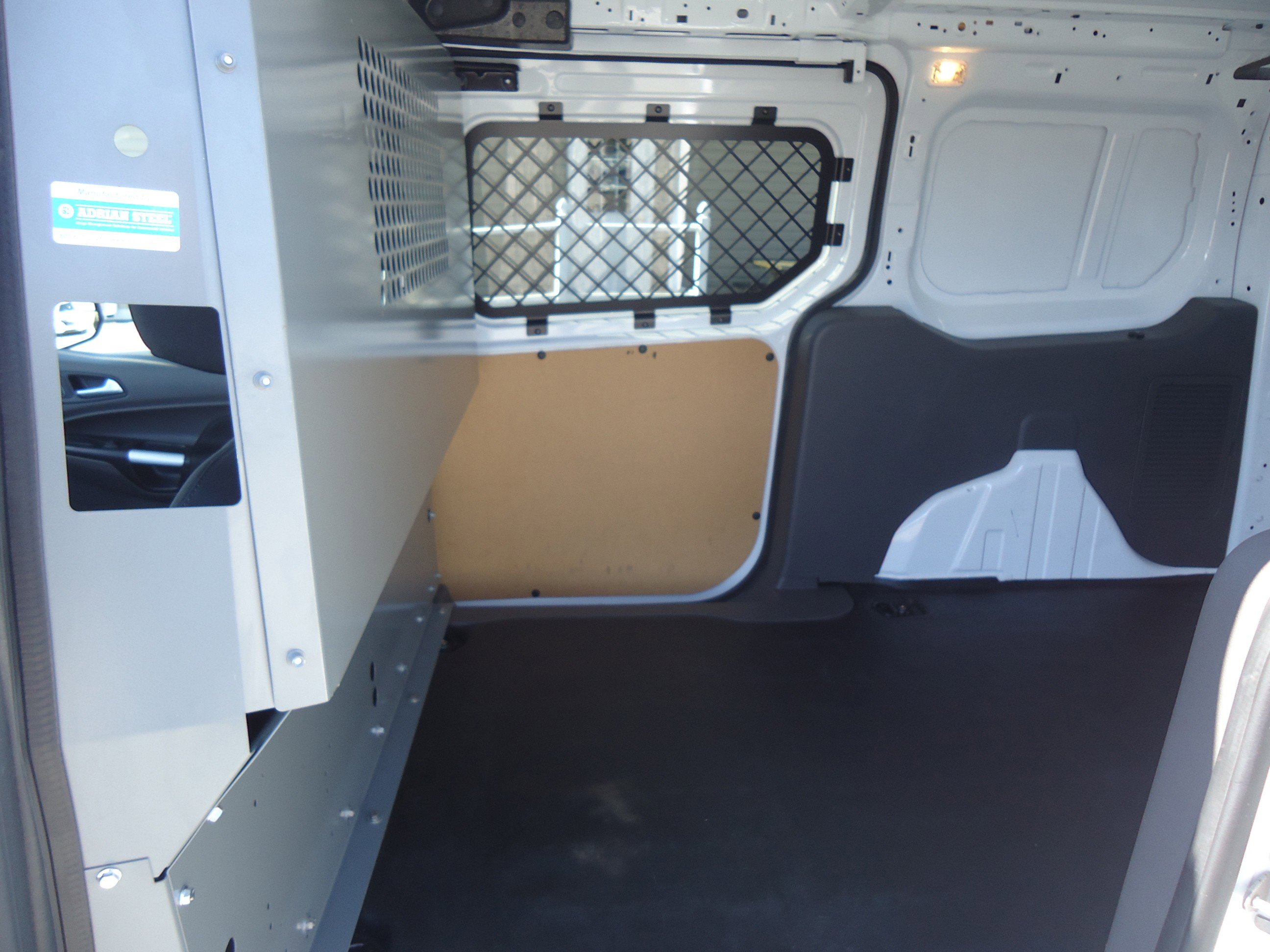 Used 2020 Ford Transit Connect XLT image 25