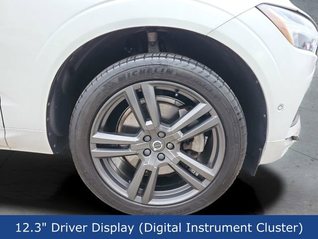 Used 2019 Volvo XC60 T6 Momentum w/ Multimedia Package image 28