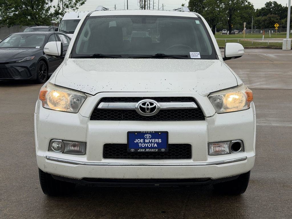 Used 2011 Toyota 4Runner SR5 w/ Premium Pkg w/Leather RWD image 3