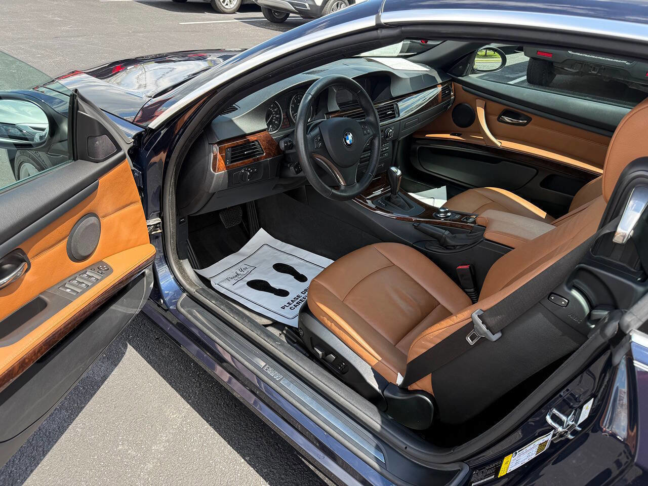 Used 2008 BMW 328i Convertible RWD image 14