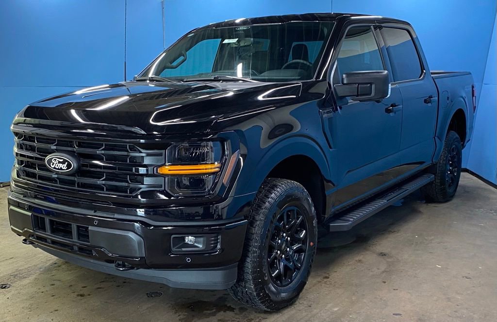 New 2025 Ford F150 XLT w/ Equipment Group 302A MID image 4