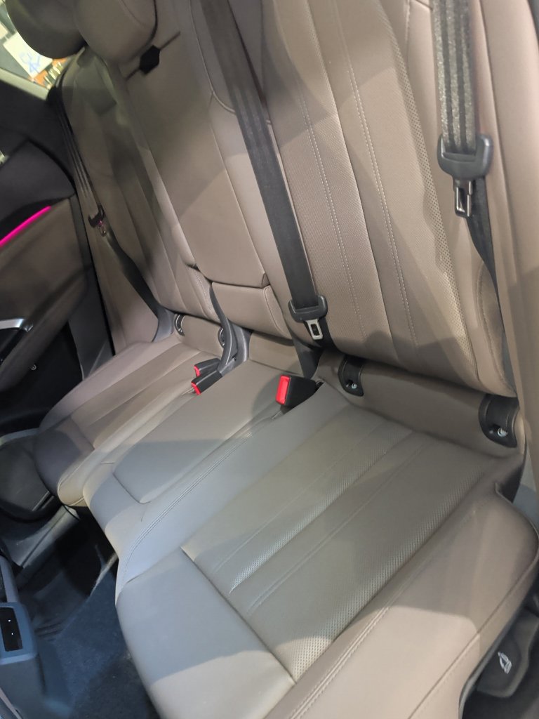 Used 2025 Audi Q5 Premium Plus w/ Premium Plus AWD/4WD image 7