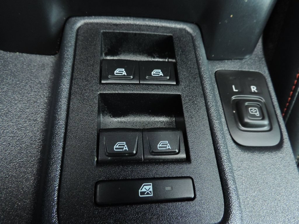 Used 2026 Ford Bronco Raptor AWD/4WD image 33