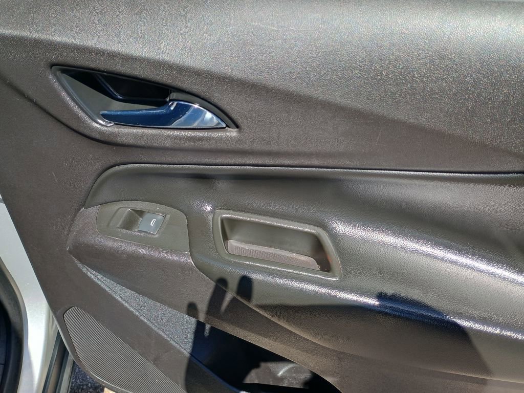 Used 2019 Chevrolet Equinox LT image 15