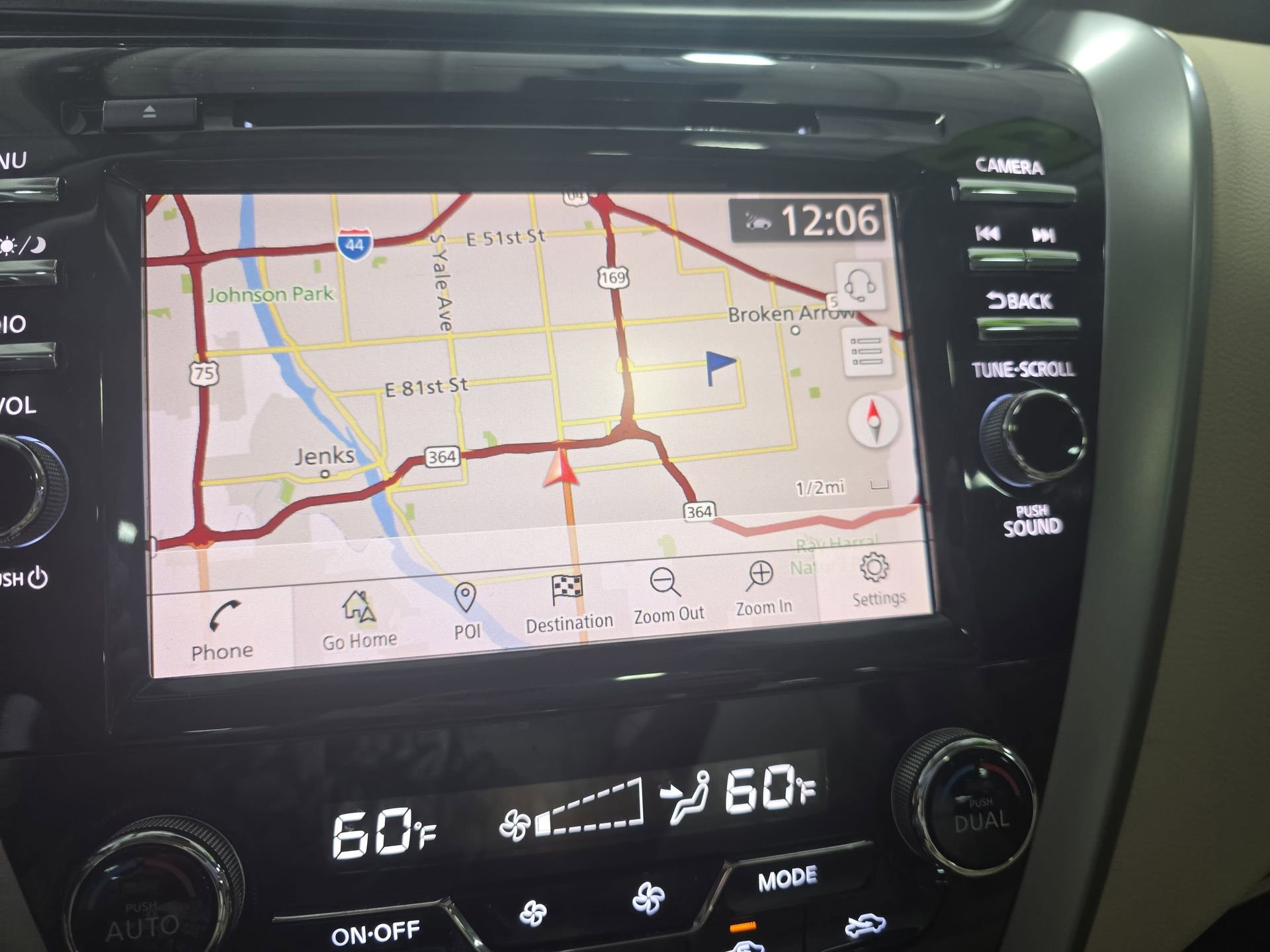 Used 2019 Nissan Murano Platinum w/ Cargo Package image 22