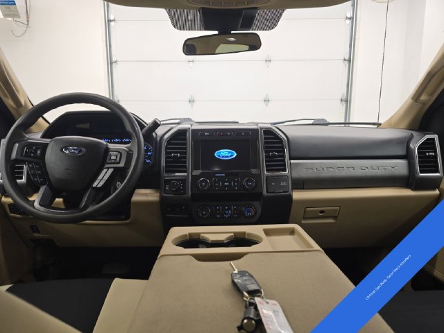 Certified 2020 Ford F250 XLT w/ XLT Premium Package AWD/4WD image 15