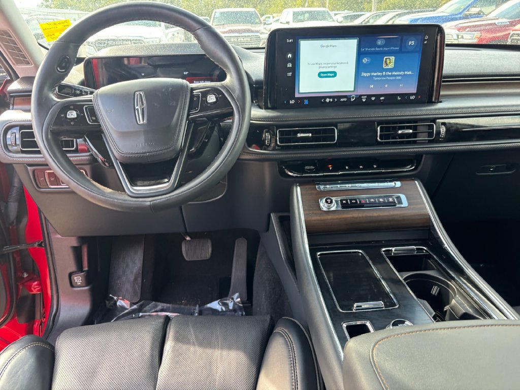Used 2025 Lincoln Aviator Reserve w/ Equipment Group 201A AWD/4WD image 32