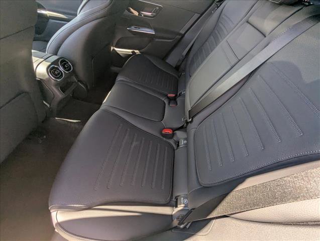 New 2026 Mercedes-Benz GLC 300 image 15