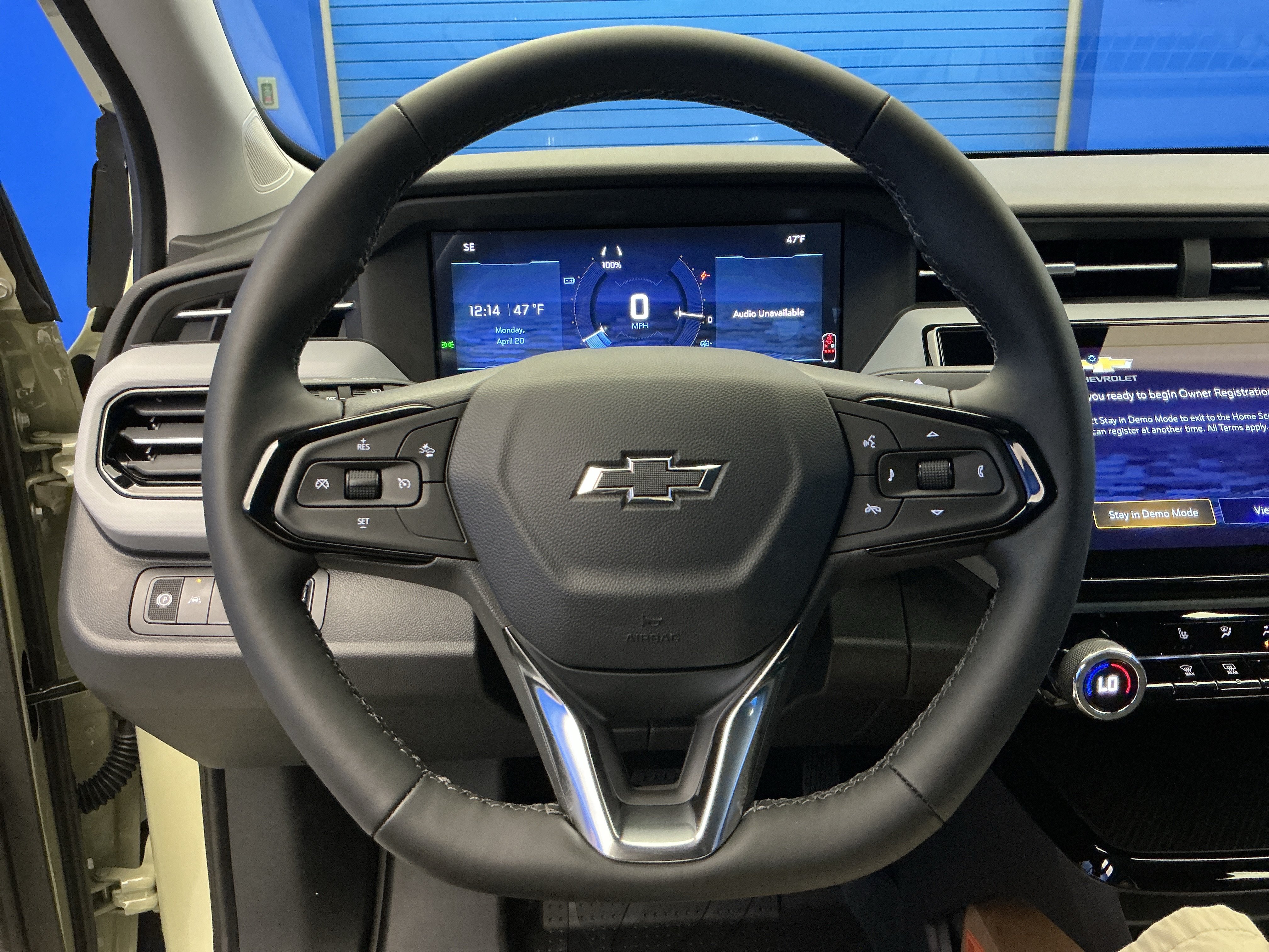 New 2027 Chevrolet Bolt LT w/ Comfort Package FWD image 14
