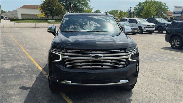 Certified 2024 Chevrolet Tahoe Premier w/ Premium Package AWD/4WD image 3