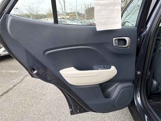 Certified 2025 Hyundai Venue Limited image 21