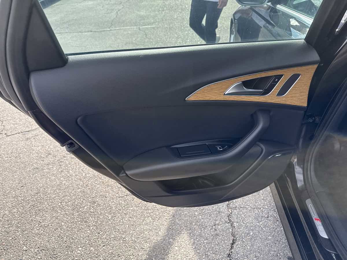 Used 2013 Audi S6 Prestige AWD/4WD image 12