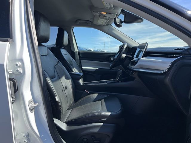 Used 2022 Jeep Compass Limited w/ Elite Group image 19