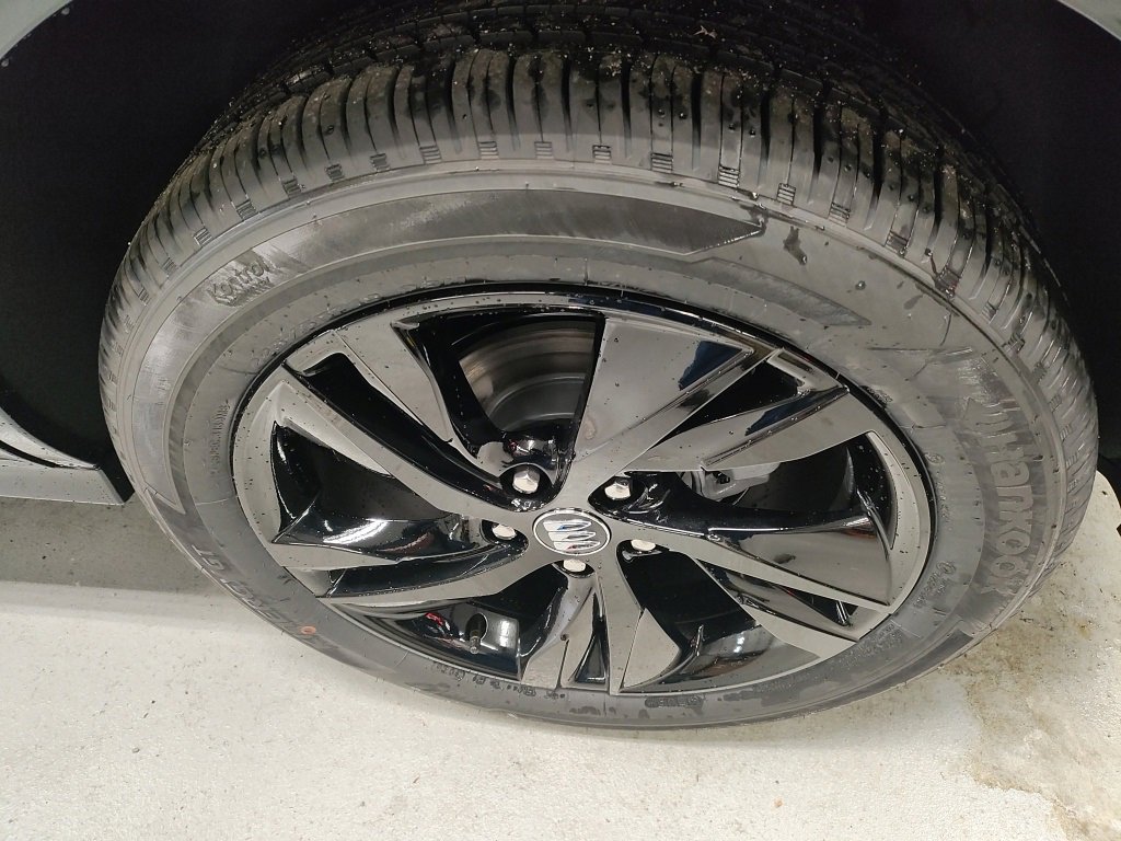 New 2026 Buick Encore GX Sport Touring image 20