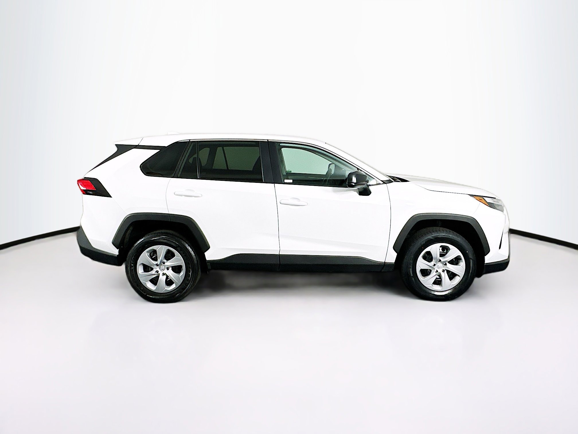 Used 2024 Toyota RAV4 LE image 10