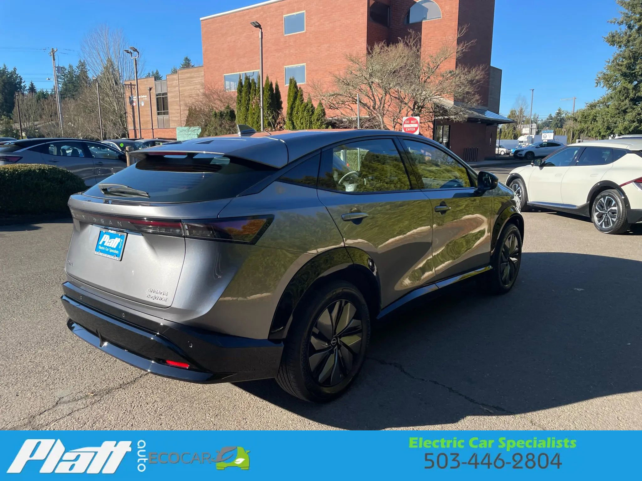 Used 2024 Nissan Ariya Engage e-4ORCE Sport Utility 4 image 10