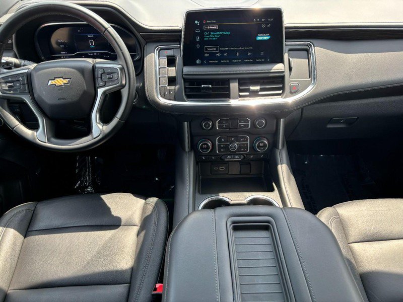 Used 2024 Chevrolet Suburban LT AWD/4WD image 12