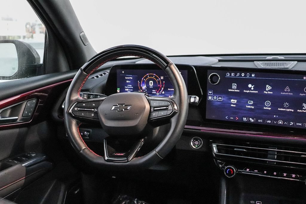 Used 2024 Chevrolet Traverse RS AWD/4WD image 16