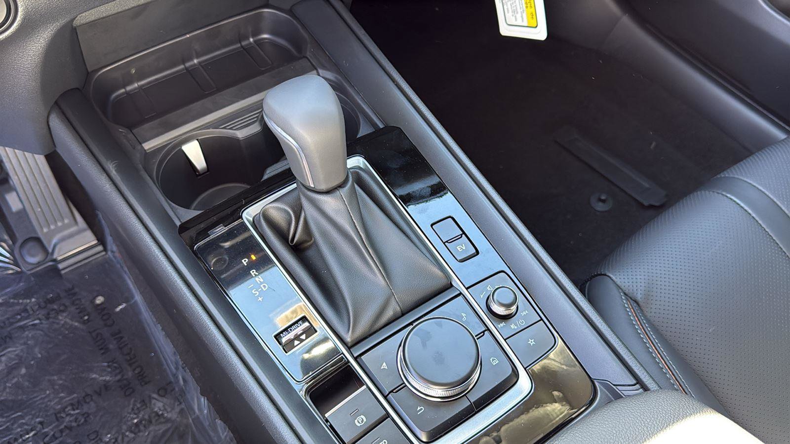 New 2026 MAZDA CX-50 AWD 2.5 Hybrid w/ Cargo Package image 16