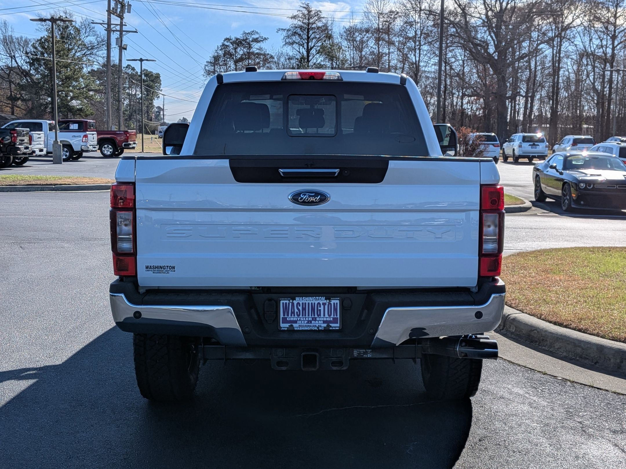 Used 2022 Ford F350 Lariat w/ Chrome Package image 6