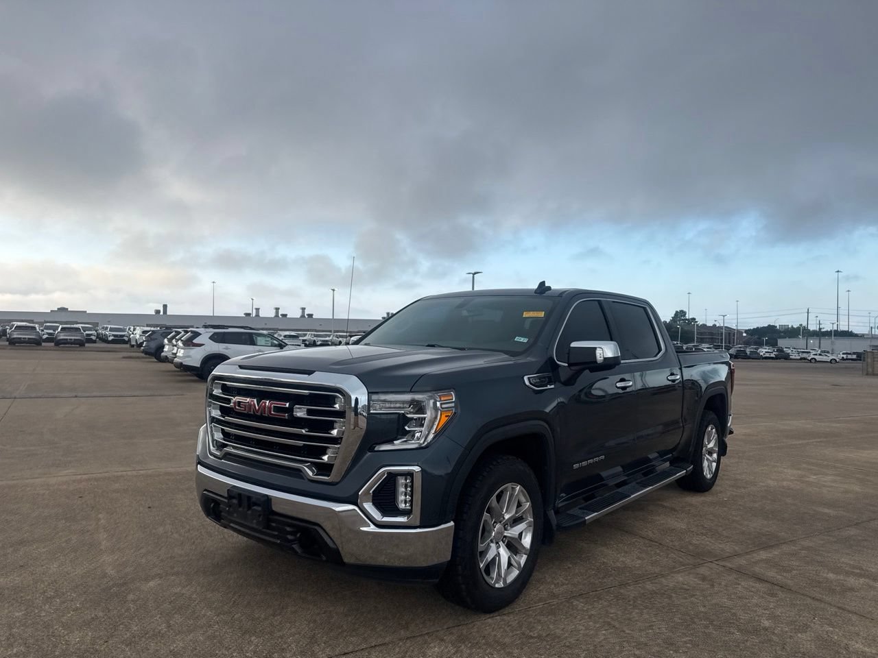 Used 2020 GMC Sierra 1500 SLT w/ SLT Premium Package AWD/4WD image 8