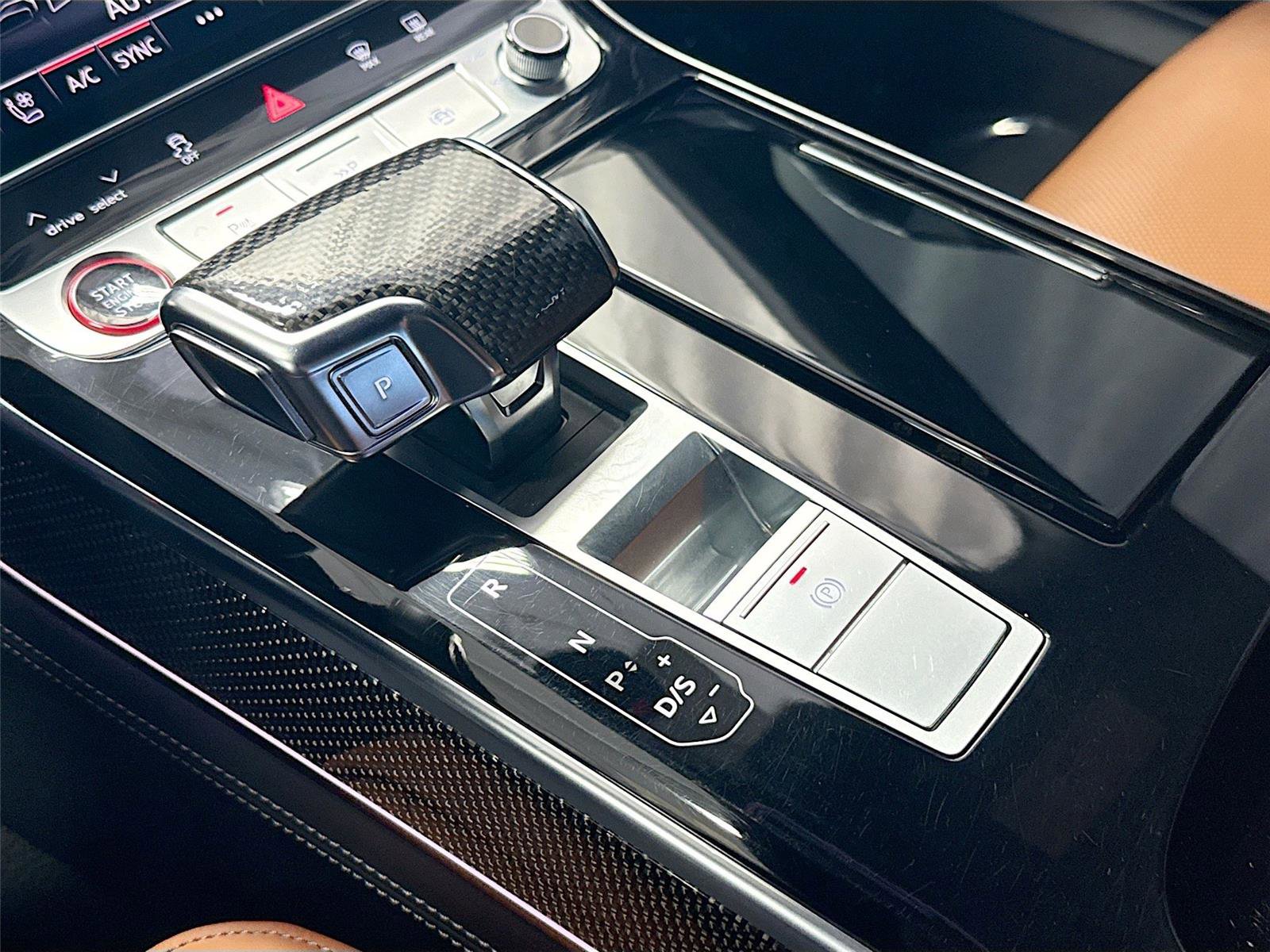 Certified 2023 Audi S8 AWD/4WD image 17