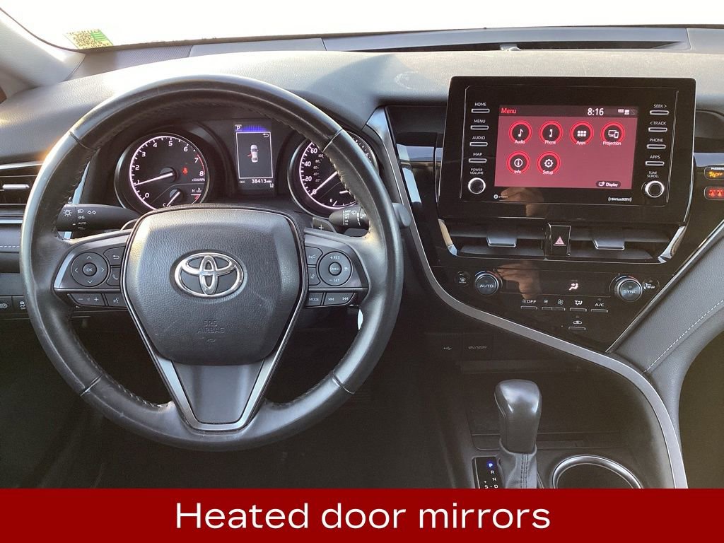 Used 2024 Toyota Camry SE image 17