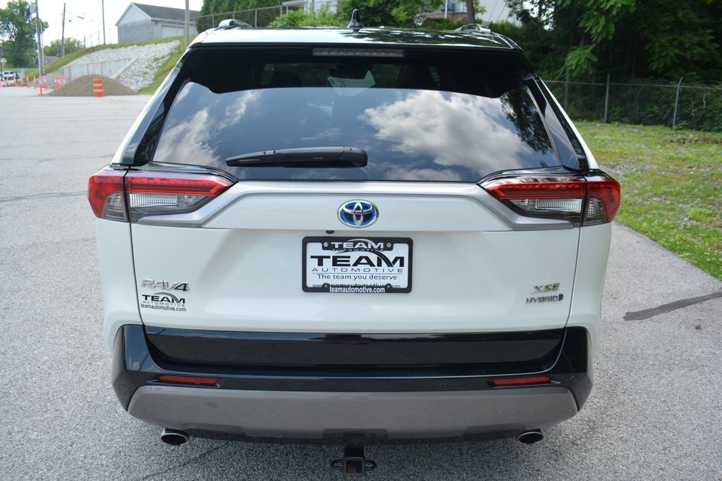 Used 2021 Toyota RAV4 XSE AWD/4WD image 6