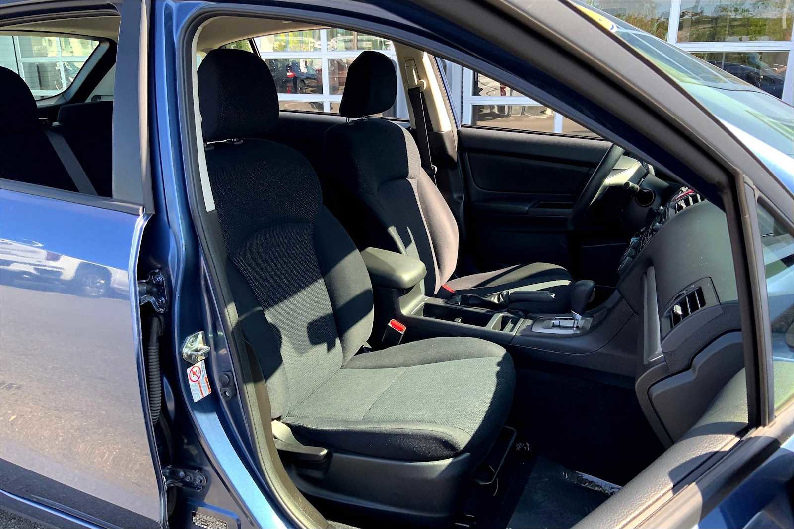 Used 2013 Subaru Impreza 2.0i image 8