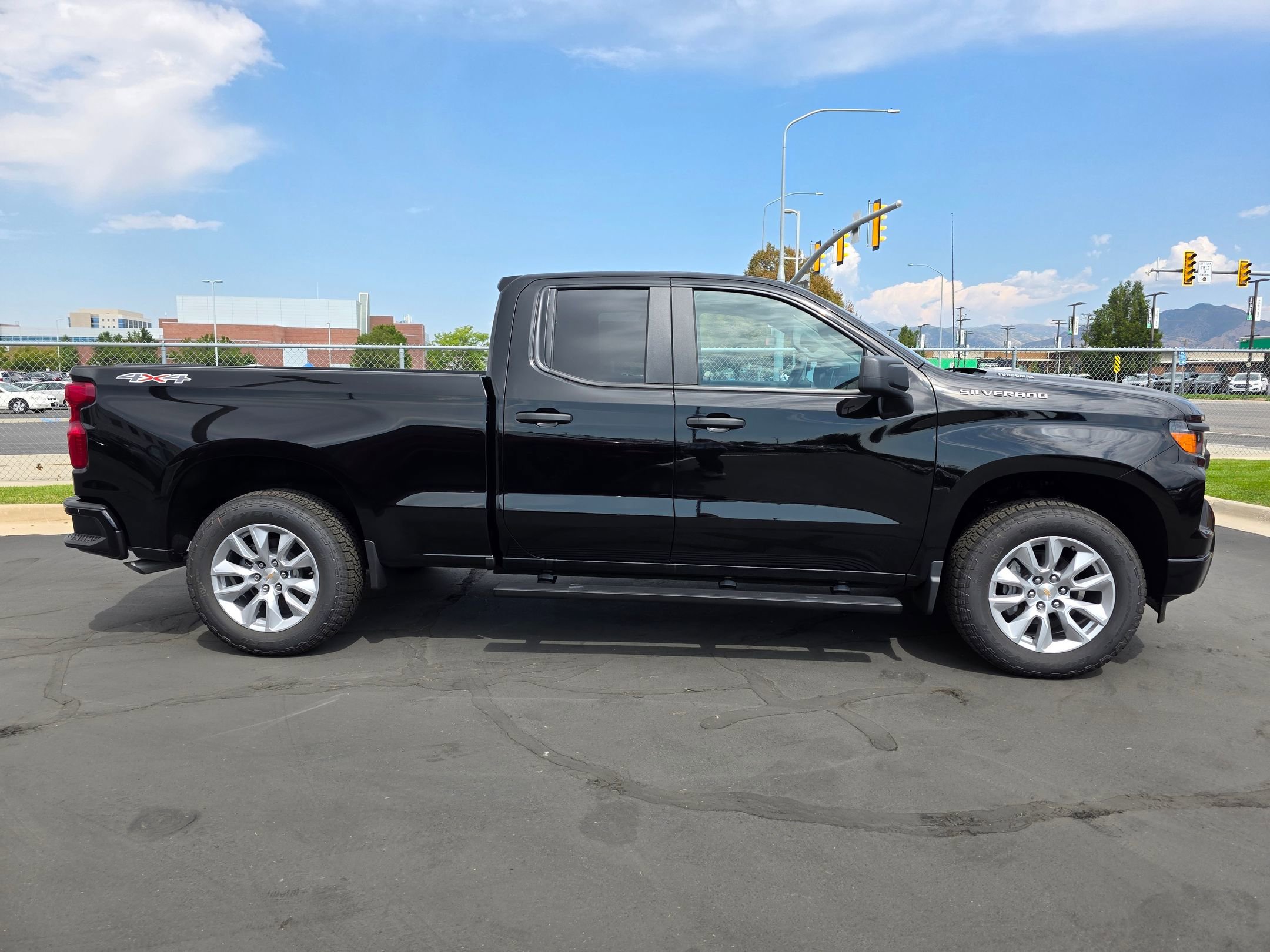 New 2026 Chevrolet Silverado 1500 Custom image 6