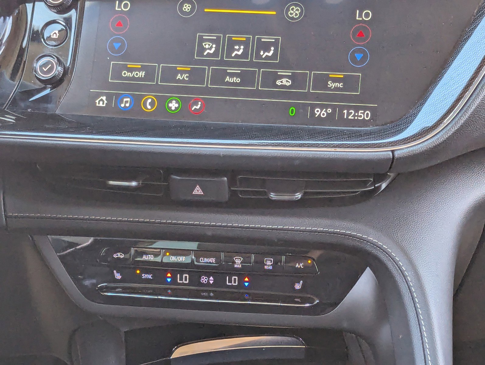 Certified 2023 Buick Envision Preferred w/ Sport Touring Package image 20