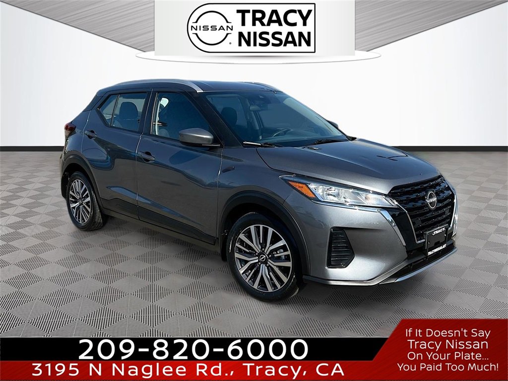 Used 2022 Nissan Kicks SV