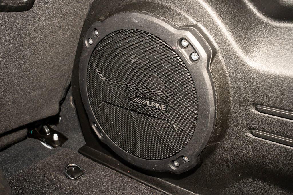 Used 2024 Jeep Wrangler Sport S image 7