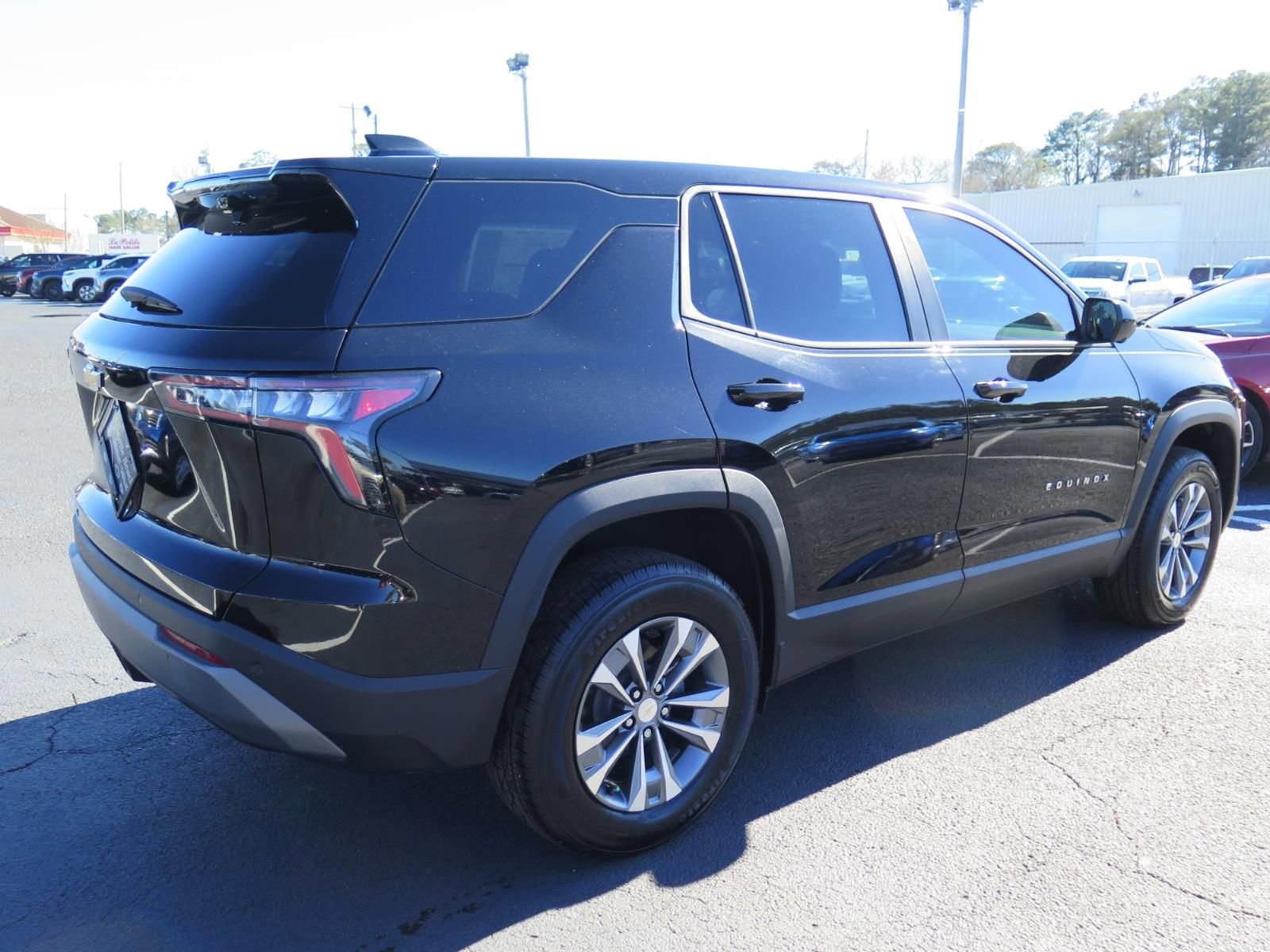 New 2026 Chevrolet Equinox LT w/ Convenience Package II image 3