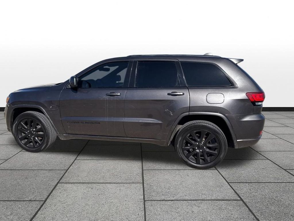 Used 2019 Jeep Grand Cherokee Altitude image 8