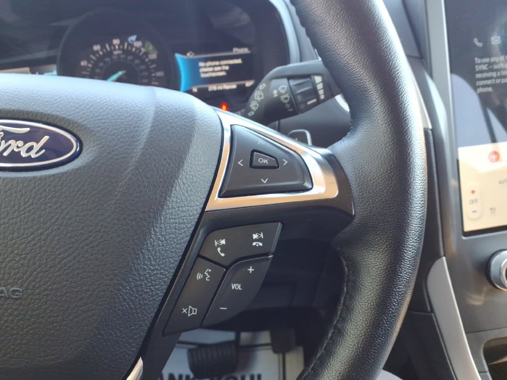 Certified 2024 Ford Edge SEL w/ Convenience Package AWD/4WD image 16