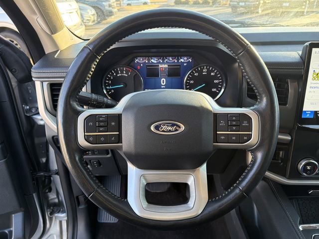 Used 2023 Ford Expedition Max XLT image 28
