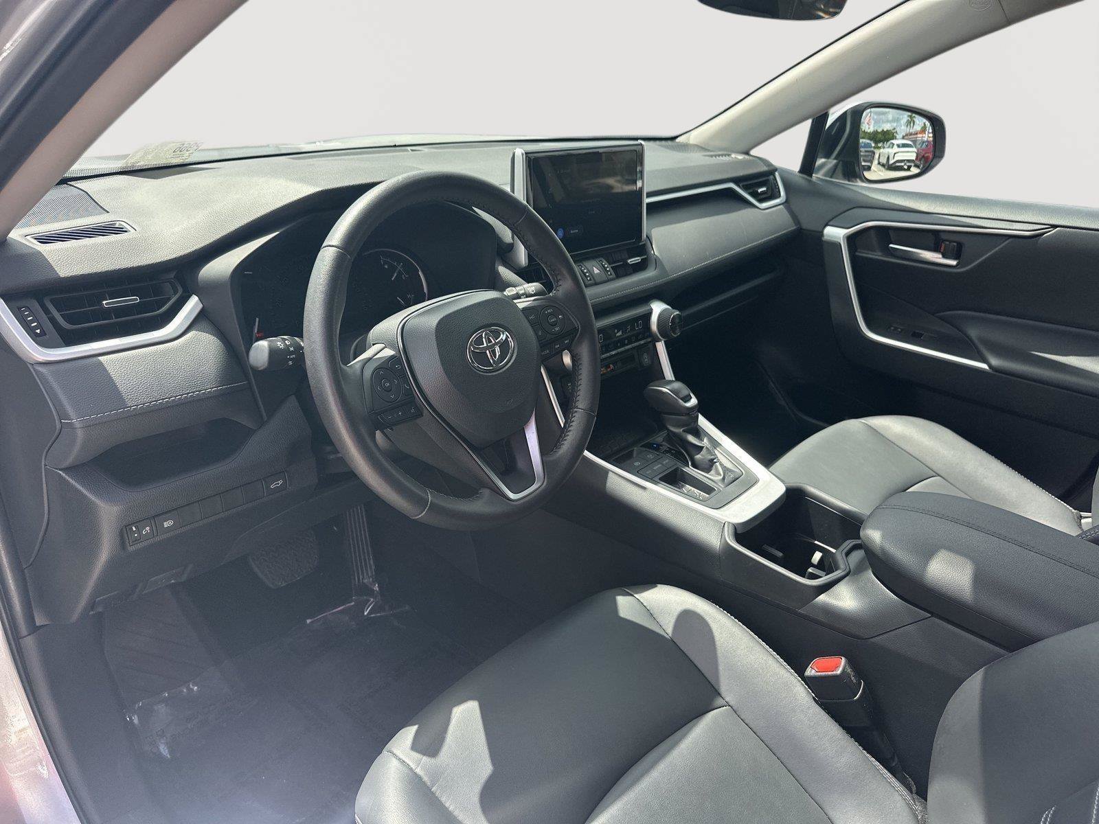 Used 2024 Toyota RAV4 XLE Premium FWD image 9