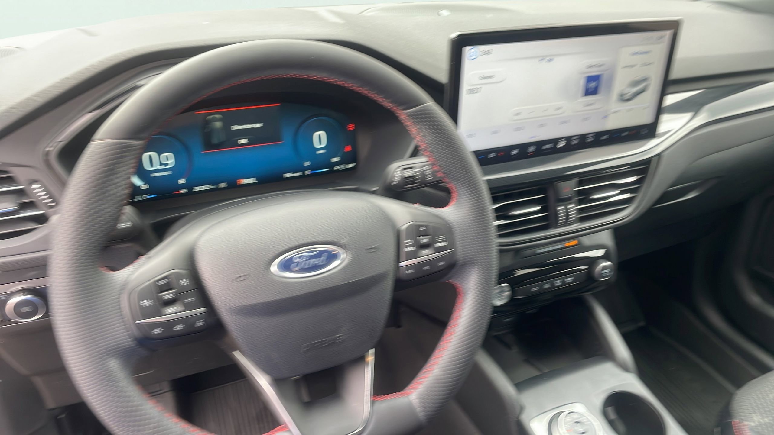 Used 2023 Ford Escape ST-Line Select w/ Tech Pack #2 AWD/4WD image 18
