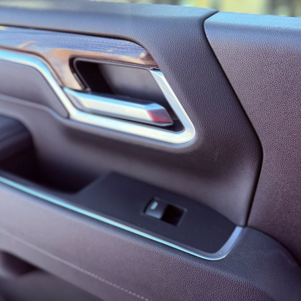 Used 2025 Chevrolet Silverado 3500 LT w/ Safety Package image 28