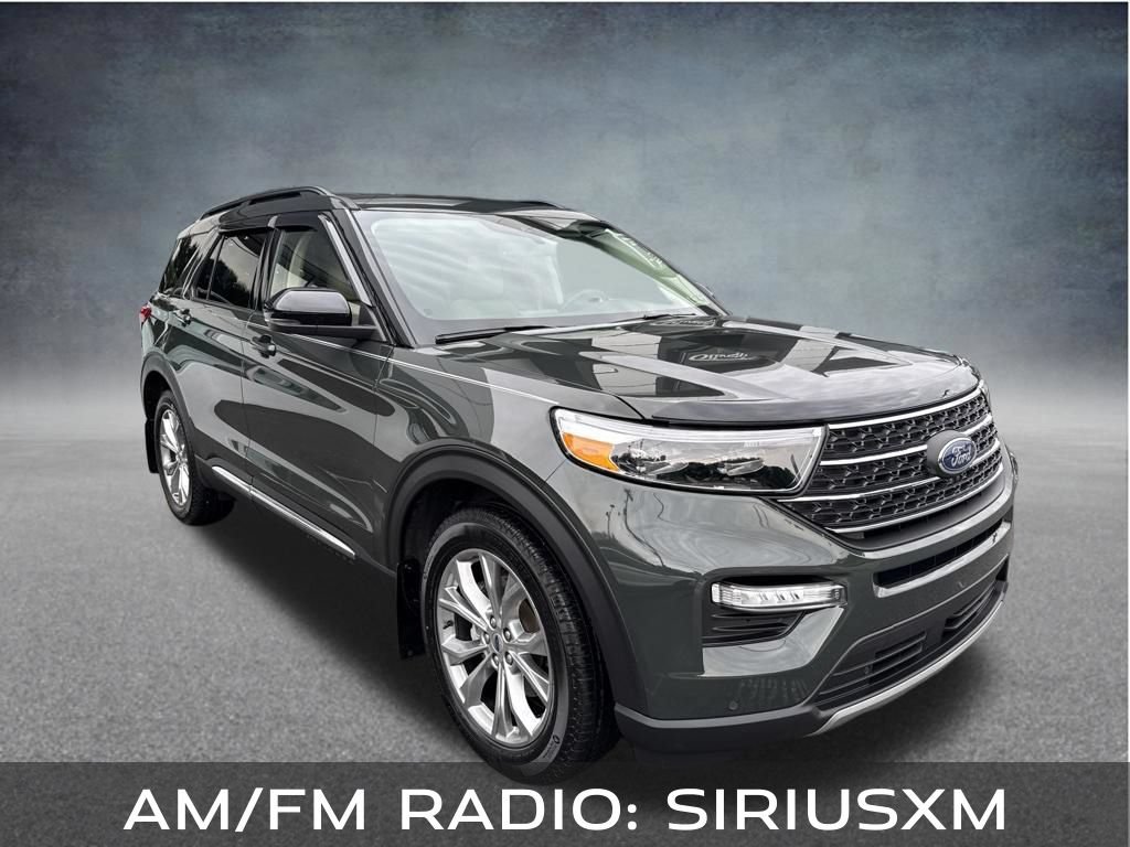 Used 2024 Ford Explorer XLT w/ Equipment Group 202A AWD/4WD image 8